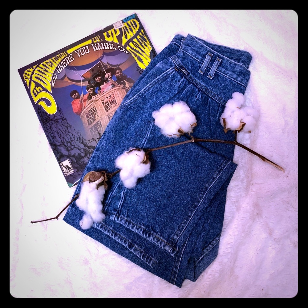 Vintage High Waist Mom Lee Jeans